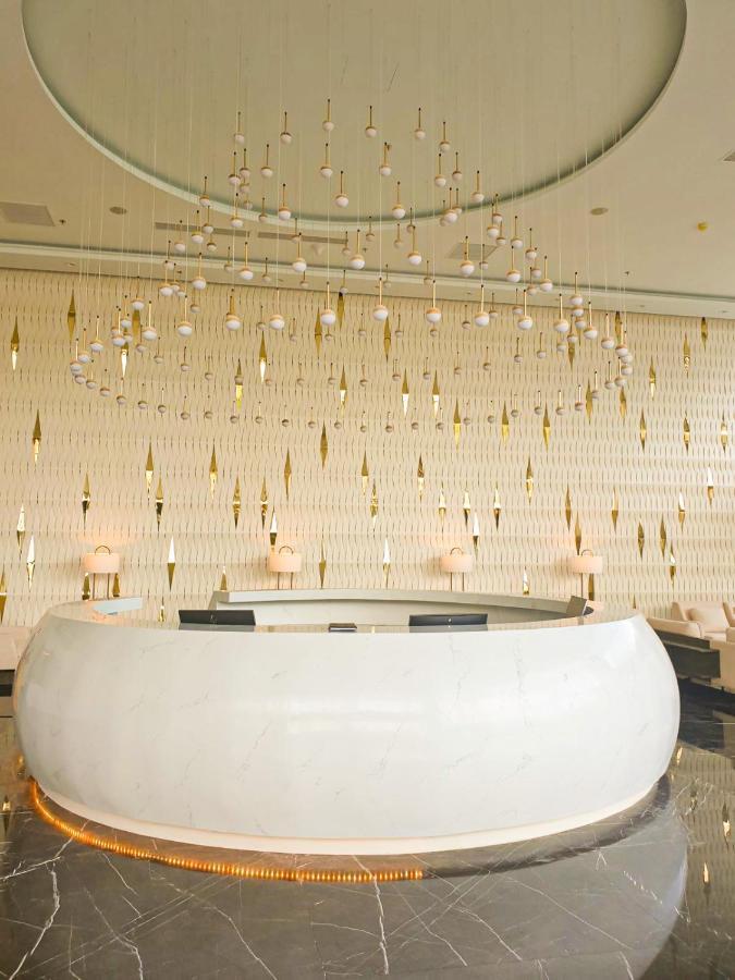 Diamond Stars Ben Tre Hotel Экстерьер фото The lobby of the hotel