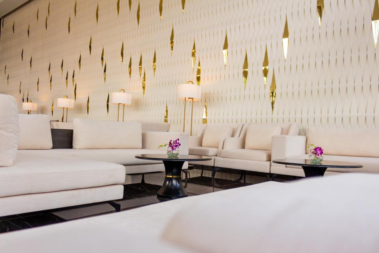 Diamond Stars Ben Tre Hotel Экстерьер фото The lobby of the hotel