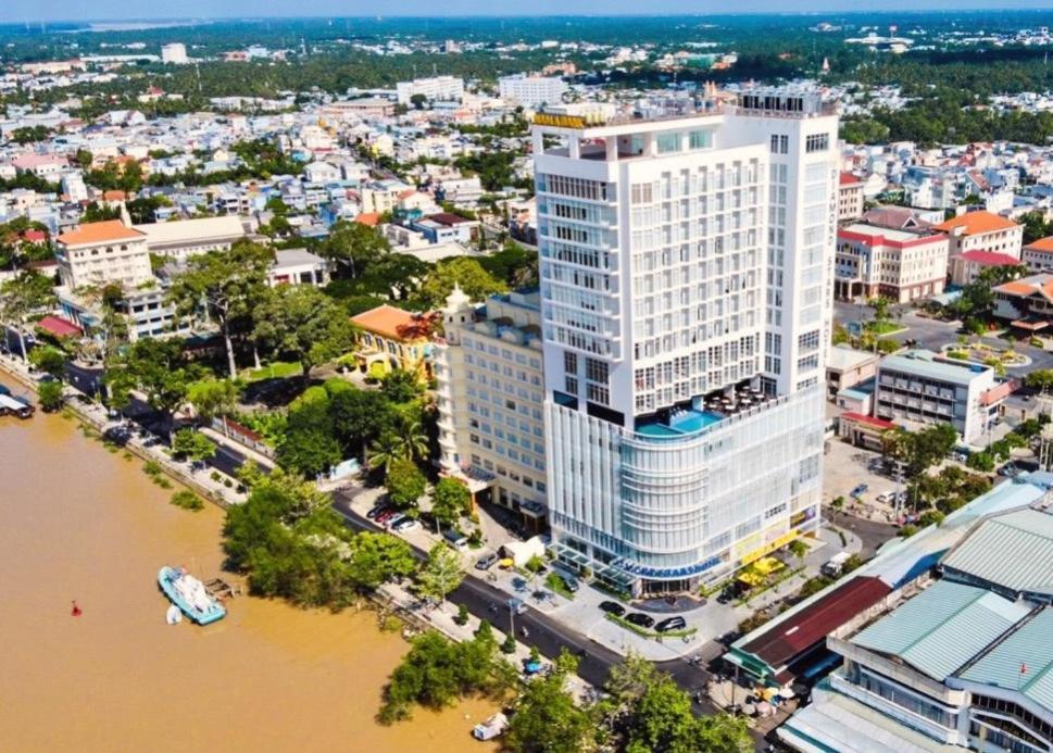 Diamond Stars Ben Tre Hotel Экстерьер фото The hotel in 2019